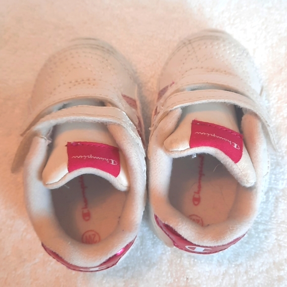 Champion Baby Shoes Size 2W White Metallic Pink Sneakers - Picture 7 of 9